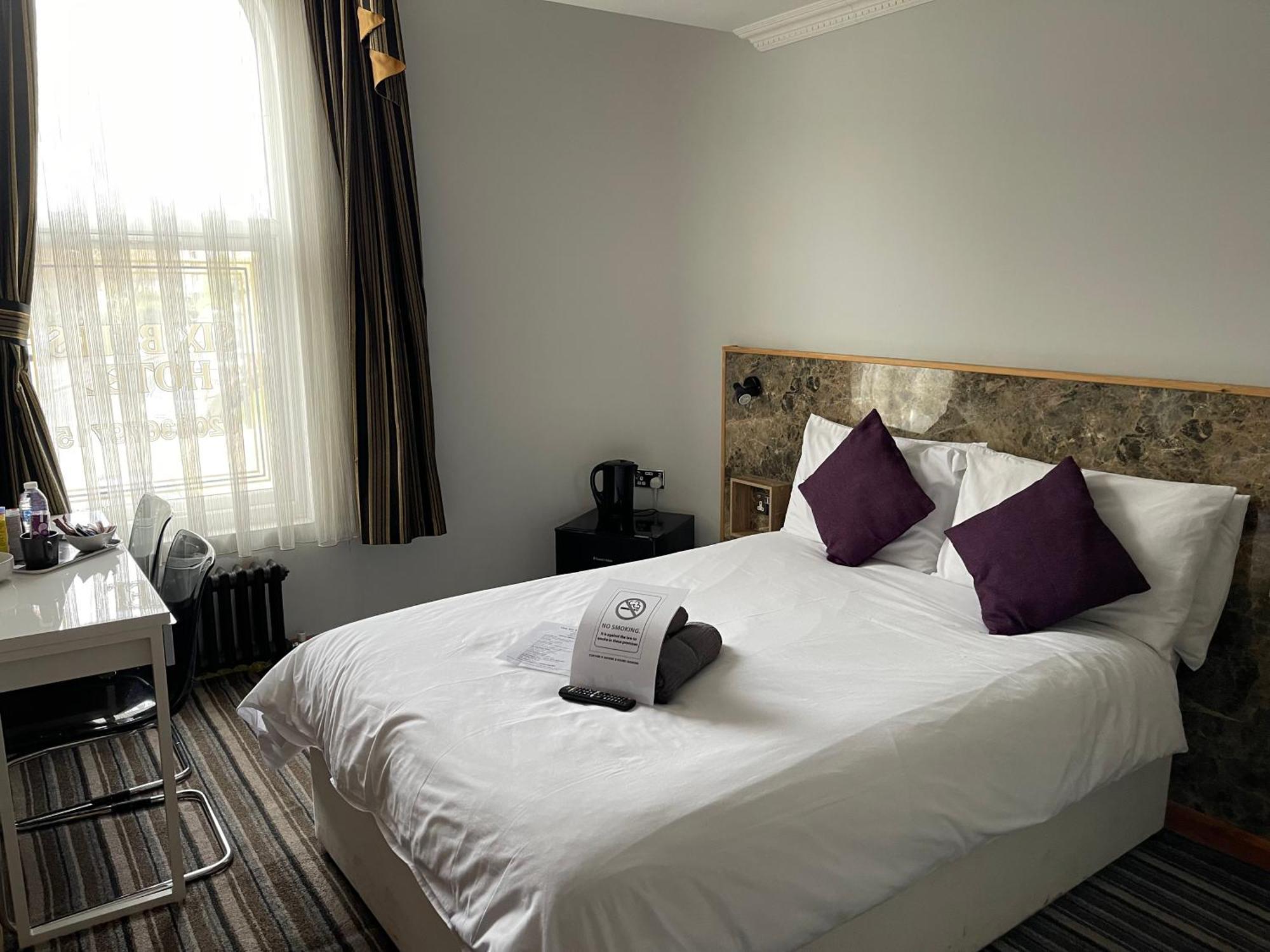 The Six Bells Hotel Enfield